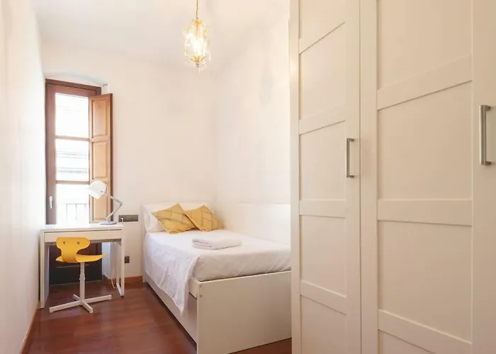 Apartment Bravissimo Mercaders 6 *