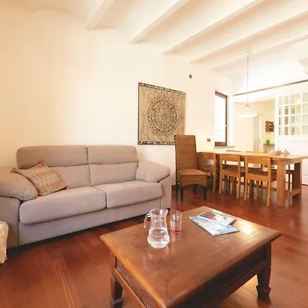 Bravissimo Mercaders 6